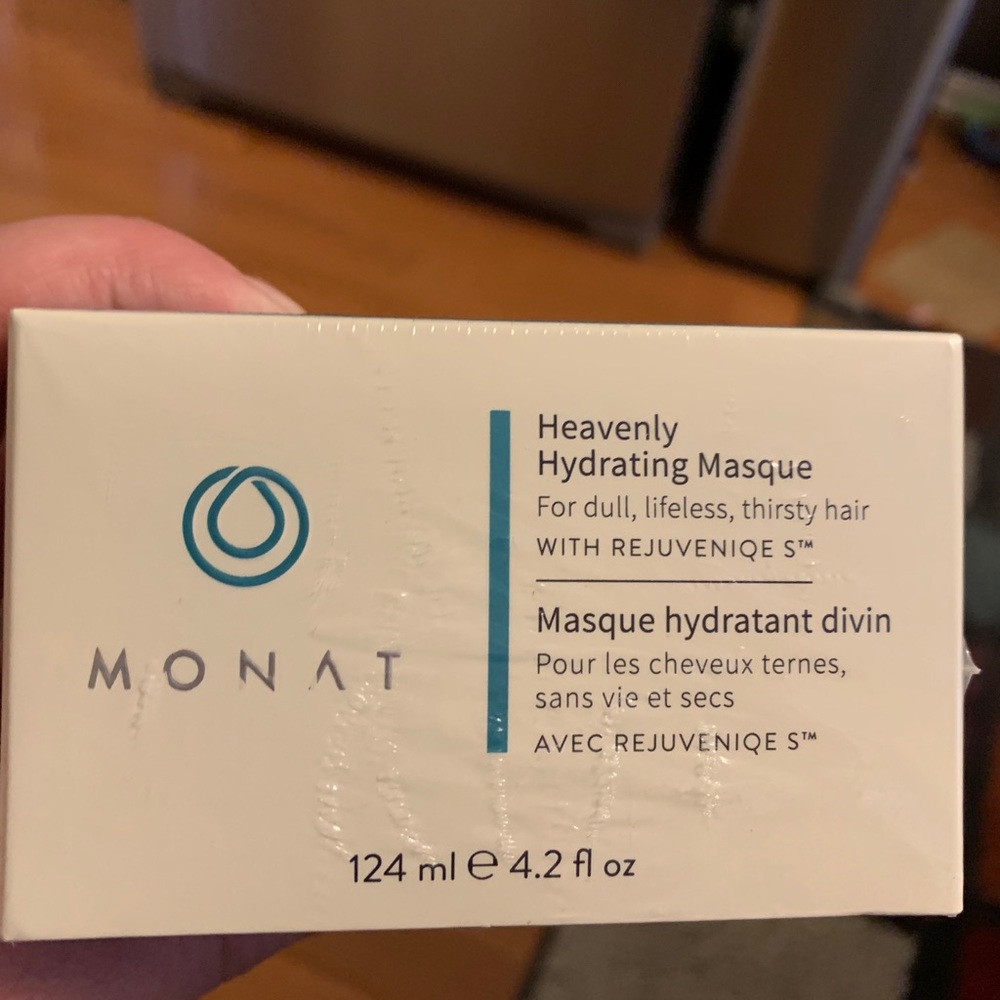 Monat Heavenly Hydrating Masque